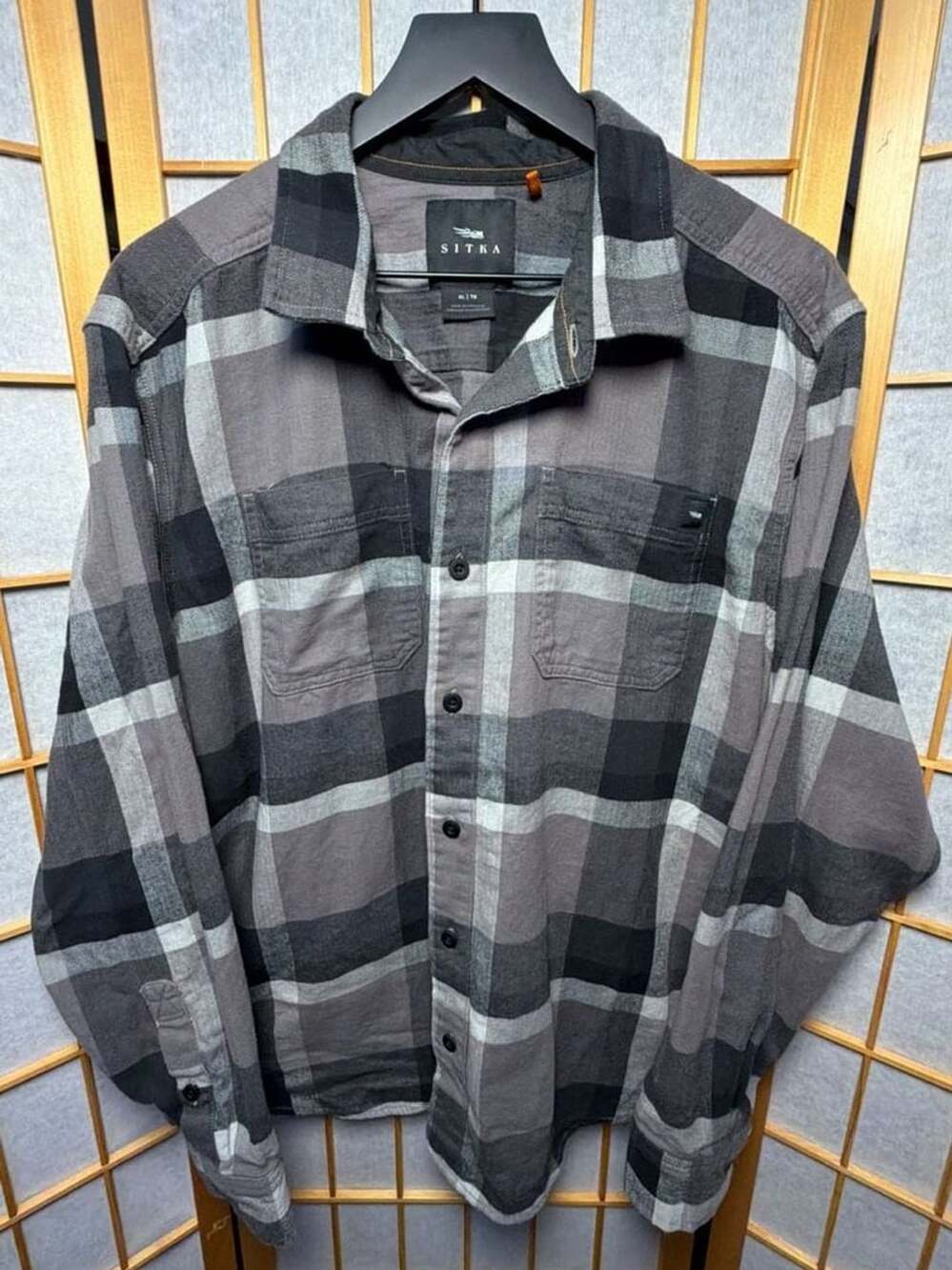 Sitka Ashland Flannel Shirt Size XL Grey Plaid Long Sleeve Button Up